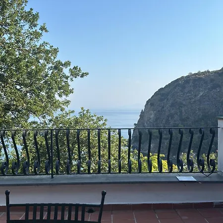 La Terrazza Sulla Baia - Ischia San Montano View * ラッコ・アメーノ
